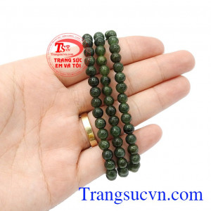 Sản phẩm thích hợp làm quà tặng cho người thân hoặc bạn bè,Chuỗi cổ ngọc cẩm thạch 5.5 ly