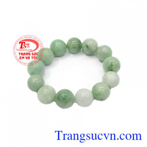 Ngọc cẩm thạch mang nguồn năng lượng tốt, mang lại nhiều may mắn, sức khỏe cho người đeo,Chuỗi Ngọc cẩm thạch