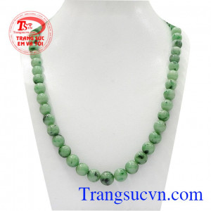 Chuỗi vong cổ ngọc cẩm thạch thiên nhiên là sản phẩm được chế tác từ ngọc cẩm thạch thiên nhiên,Chuỗi vòng cổ ngọc cẩm thạch thiên nhiên