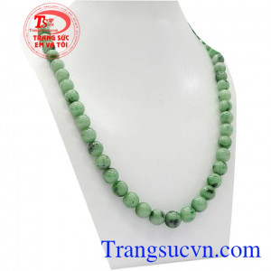 Sản phẩm ngọc cẩm thạch thiên nhiên, được các bà, các mẹ ưa chuộng,Chuỗi vòng cổ ngọc cẩm thạch thiên nhiên