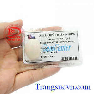 Đá opal thiên nhiên không chỉ giúp làm đẹp mà còn làm cho người dùng có những suy nghĩ sáng suốt, tư tưởng tích cực và bảo vệ sức khỏe. Đá opal thiên nhiên đẹp.