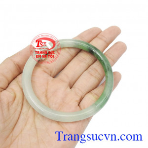 Đôi vòng đẹp nhất thiên nhiên