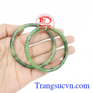 Vòng ngọc đôi thiên nhiên