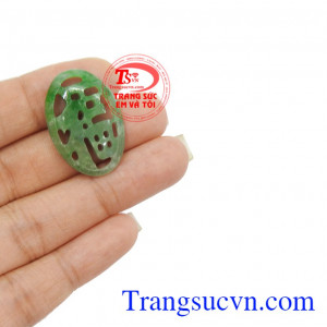 Ngọc Jadeite thiên nhiên