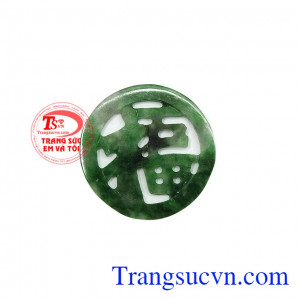 Mặt ngọc jadeite ngọc đem lại sự an tâm và làm giảm bớt lo lắng