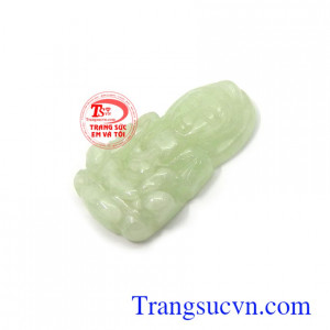 Mặt phật bà trắng đục là vị phật tượng trưng cho lòng từ bi bác ái, hướng phật, mang lại điềm lành cho người sử dụng