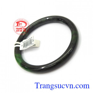 Đeo vòng ngọc tốt cho vận khí, tốt cho sức khỏe và tiền tài