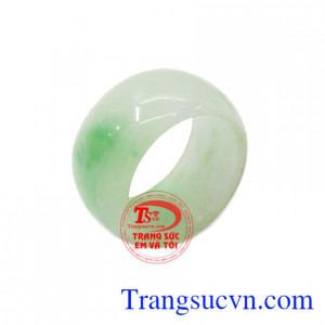 Nhẫn ngọc tinh tú