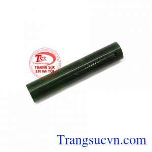 Trụ ngọc cẩm thạch màu xanh lá cây được cho là mang đến sự bình tĩnh