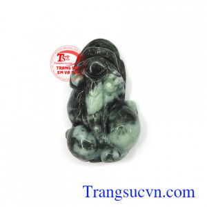Tỳ hưu mông to phong cách là linh vật được ưa chuộng bậc nhất trong phong thủy, có tác dụng chiêu tài lộc, may mắn và bình an cho người đeo