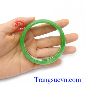 Vòng cẩm thạch xanh ngọc đẹp thương hiệu uy tín, chất lượng, chế tác theo yêu cầu