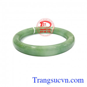 Vòng cẩm thạch xanh nhạt size 64 vân ngọc đẹp, chất lượng đảm bảo thương hiệu Em Và Tôi