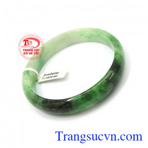 Vòng Ngọc Cẩm Thạch TN có tác dụng mang lại may mắn, bình an và tài lộc cho người đeo