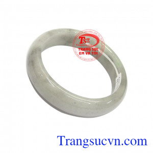 Vòng ngọc cẩm thạch trắng mang một nguồn năng lượng tốt, có giấy kiểm định chất lượng, giao hàng nhanh trên toàn quốc