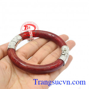 Vòng ngọc đẹp