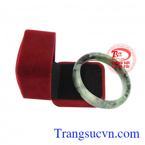 Vòng ngọc được ưa chuộng