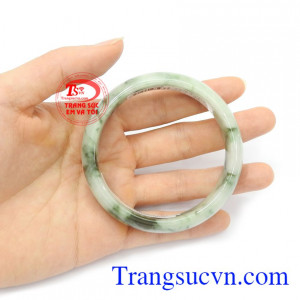 Vòng tay cẩm thạch đẳng cấp bền đẹp, chất lượng, giao hàng nhanh trên toàn quốc