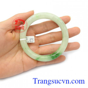 Vòng tay ngọc Malaysia