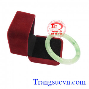 Vòng tay ngọc thiên nhiên