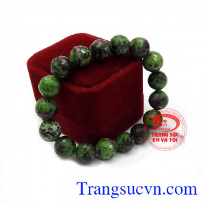 Chuỗi Anyolite-Zoisite