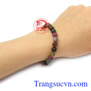 Chuỗi hạt Tourmaline hạt tròn tinh xảo, mới lạ, phù hợp làm quà tặng cho người yêu thương những dịp ý nghĩa