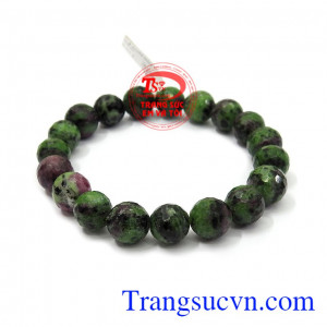 Chuỗi vòng tay đẹp màu xanh là sản phẩm đẹp được nhiều người yêu thích