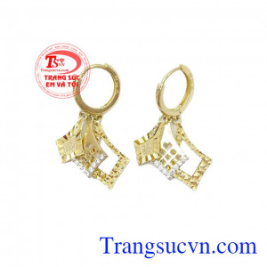Sản phẩm phù hợp làm quà tặng cho người thân bạn bè,Hoa tai nữ vàng độc đáo