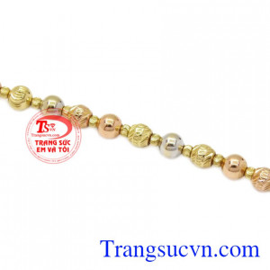 Lắc tay nữ hiện đại là món quà xinh xắn dành tặng cho người thân, bạn bè.