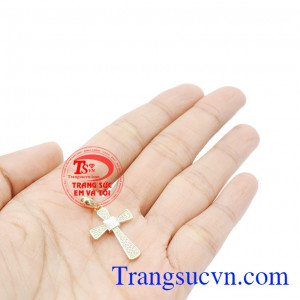 Mặt dây chuyền hàng hiệu chất lượng đảm bảo uy tín