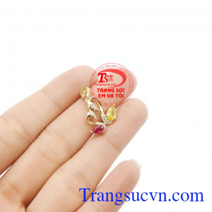 Mặt Dây Chuyền Vàng