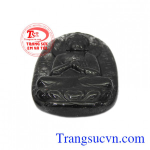 Sản phẩm chạm khắc theo hình phật như lai đại nhật, đây chính là phật bản mệnh dành cho người tuổi mùi, tuổi thân. Mặt phật tuổi mùi-thân thạch anh tóc đen