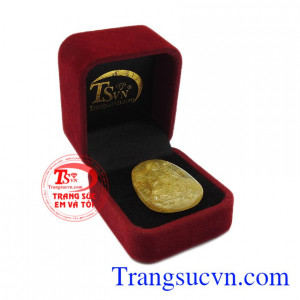 Mặt phật thạch anh tóc thiên nhiên hợp mệnh. Mặt phật tuổi thìn-tỵ thạch anh tóc vàng