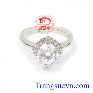 Nhẫn nữ vàng tây dành cho phái đẹp phù hợp làm quà tặng sinh nhật hoặc trong các dịp ý nghĩa