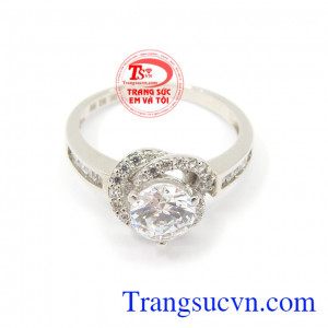 Nhẫn nữ vàng tây dành cho phái đẹp phù hợp làm quà tặng sinh nhật hoặc trong các dịp ý nghĩa