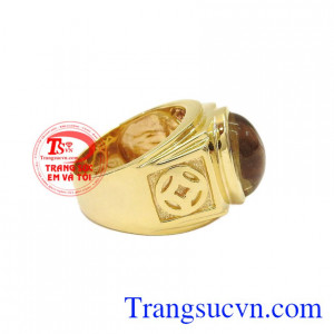 Sản phẩm hợp phong thủy mang đến sự may mắn và thành công. Nhẫn nam thạch anh tóc tài lộc