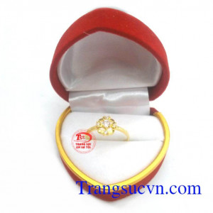 Nhẫn nữ hoa hạnh phúc