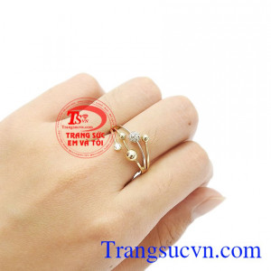  Sản phẩm dễ dàng kết hợp với nhiều kiểu trang phục. Nhẫn nữ thời trang độc đáo