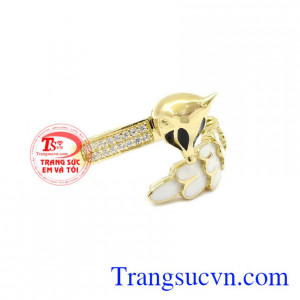 Nhẫn nữ vàng hồ ly hợp thời trang, tinh tế, xinh xắn.