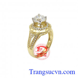 Nhẫn nữ vàng xinh xắn là sản phẩm được chế tác từ vàng 10k, nhập khẩu từ Korea