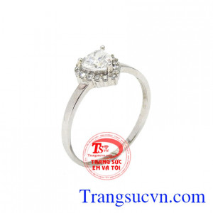 Nhẫn trái tim dễ thương vàng trắng