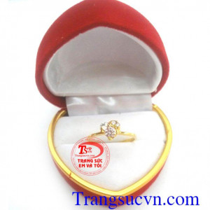 Nhẫn trái tim thuần khiết