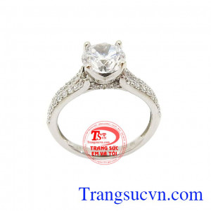 Nhẫn vàng trắng thời trang được sản xuất theo công nghệ mới của Hàn Quốc