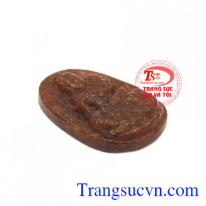 Phật bản mệnh tuổi thìn-tỵ thạch anh tóc được chạm khắc theo hình phật phổ hiền bồ tát. 