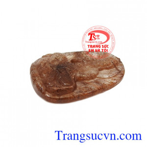 Sản phẩm mang đến sự may mắn, bình an và thịnh vượng cho người dùng. Phật bản mệnh tuổi tuất-hợi thạch anh tóc