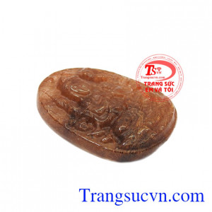 Phật bản mệnh tuổi tý thạch anh tóc được chế tác từ thạch anh tóc thiên nhiên. 