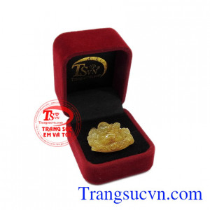  Mặt phật di lặc có thể bọc vàng để làm mặt dây đeo phong thủy. Phật di lặc thạch anh tóc vàng thịnh vượng.