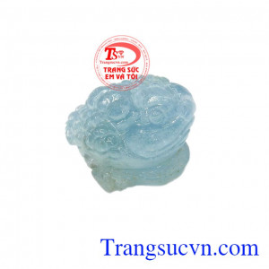 Thiềm thừ Aquamarine được chế tác tỉ mỉ tinh tế từ đá quý Aquamarine thiên nhiên,Thiềm thừ Aquamarine