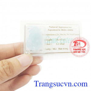Aquamarine giúp làm giảm stress, sự sợ hãi, trợ giúp sự trường thọ và tình yêu đôi lứa