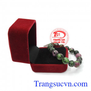 Chuỗi Anyolite-Zoisite