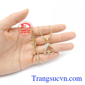 Bộ dây vàng nữ quý phái là món quà phù hợp cho người yêu thương những dịp ý nghĩa